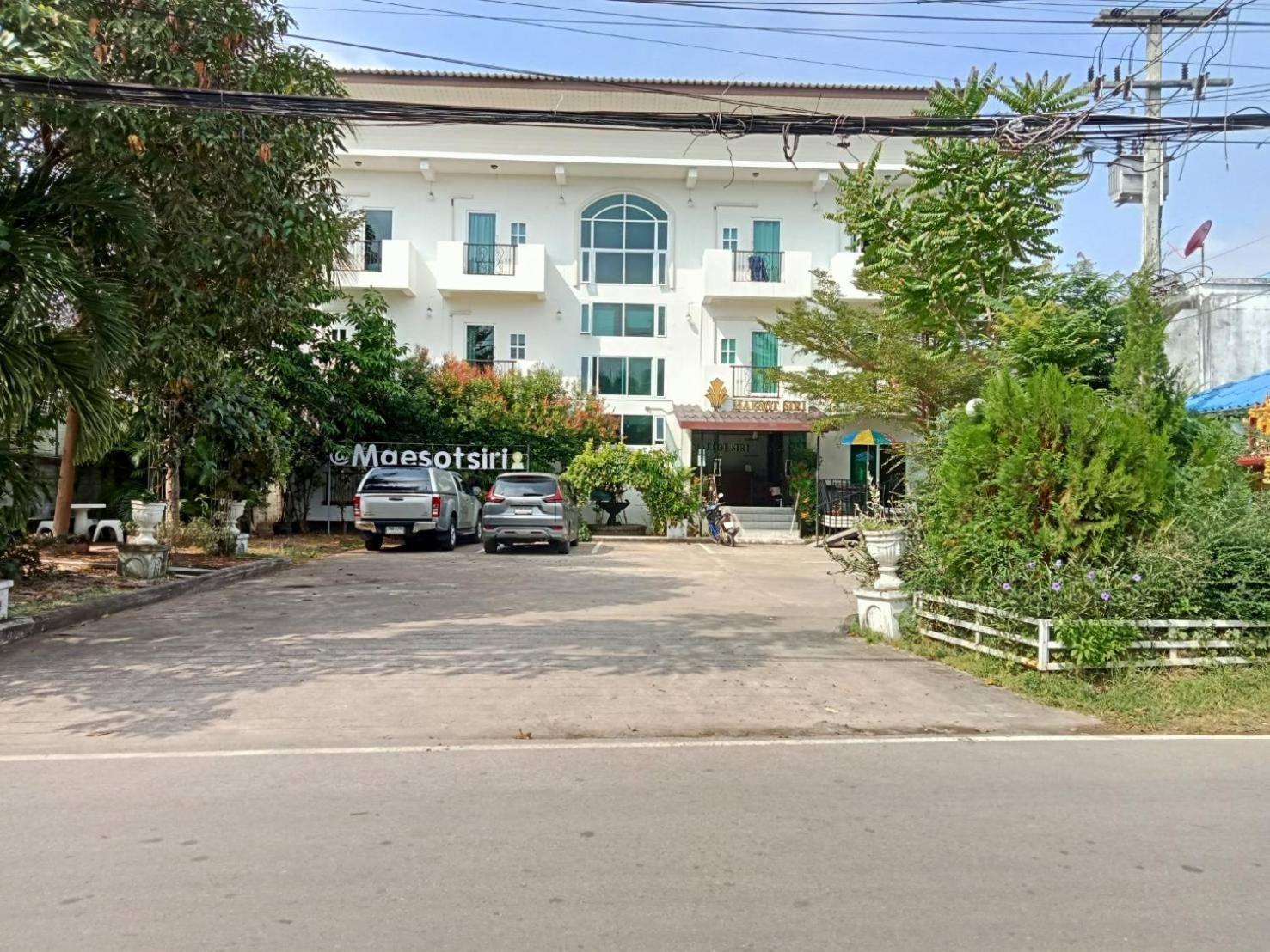 Maesot Siri Ξενοδοχείο Mae Sot Εξωτερικό φωτογραφία